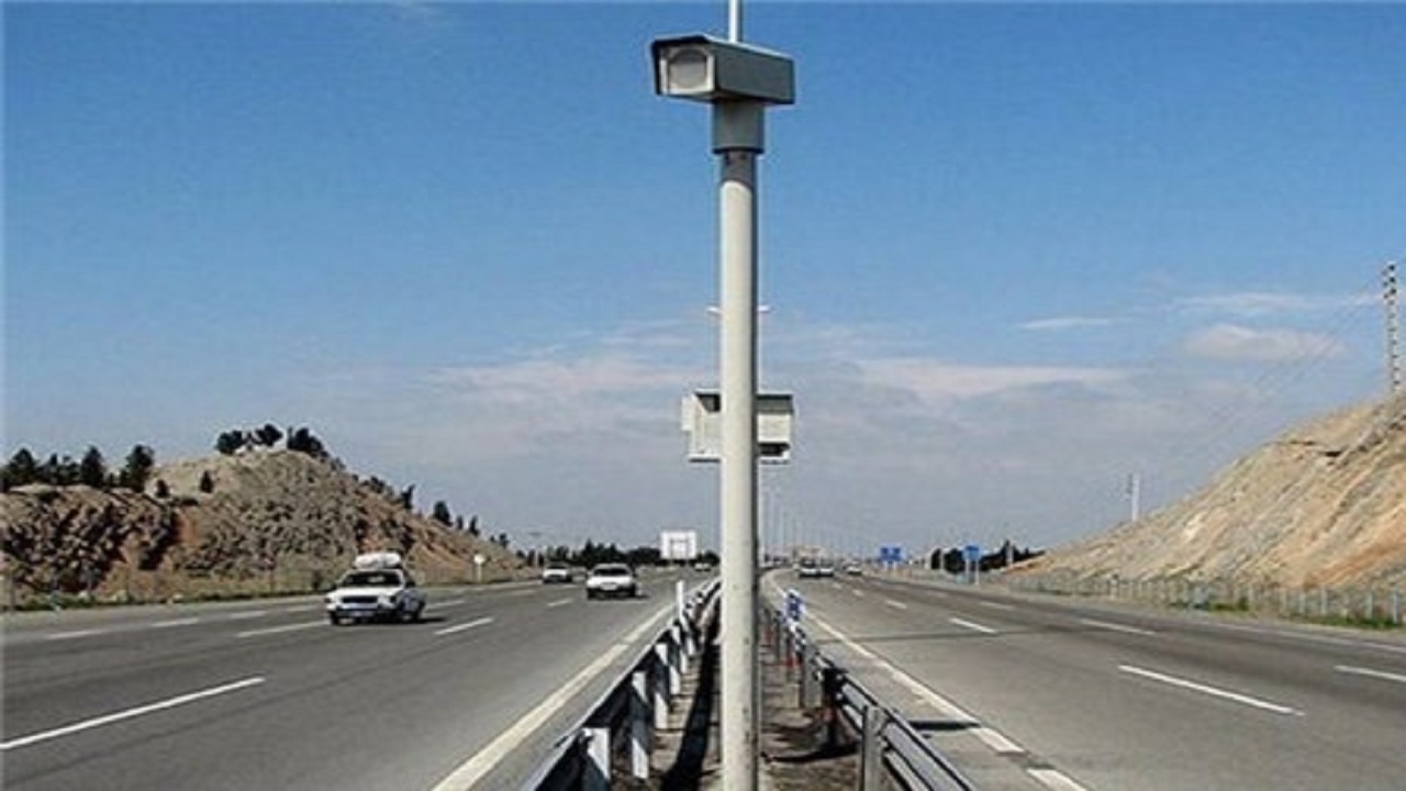 پنج سامانه ثبت تخلف در محورهای مواصلاتی استان قم نصب شد پنج سامانه ثبت تخلف در محورهای مواصلاتی استان قم نصب شد